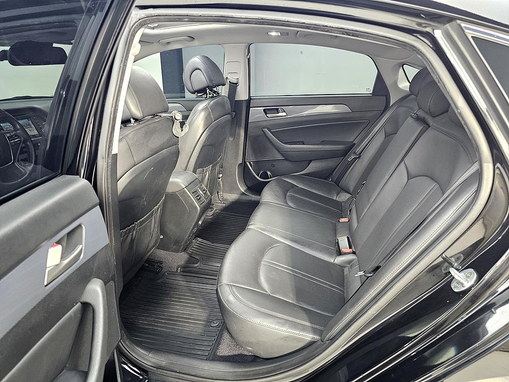 HYUNDAI Sonata - Vista 9