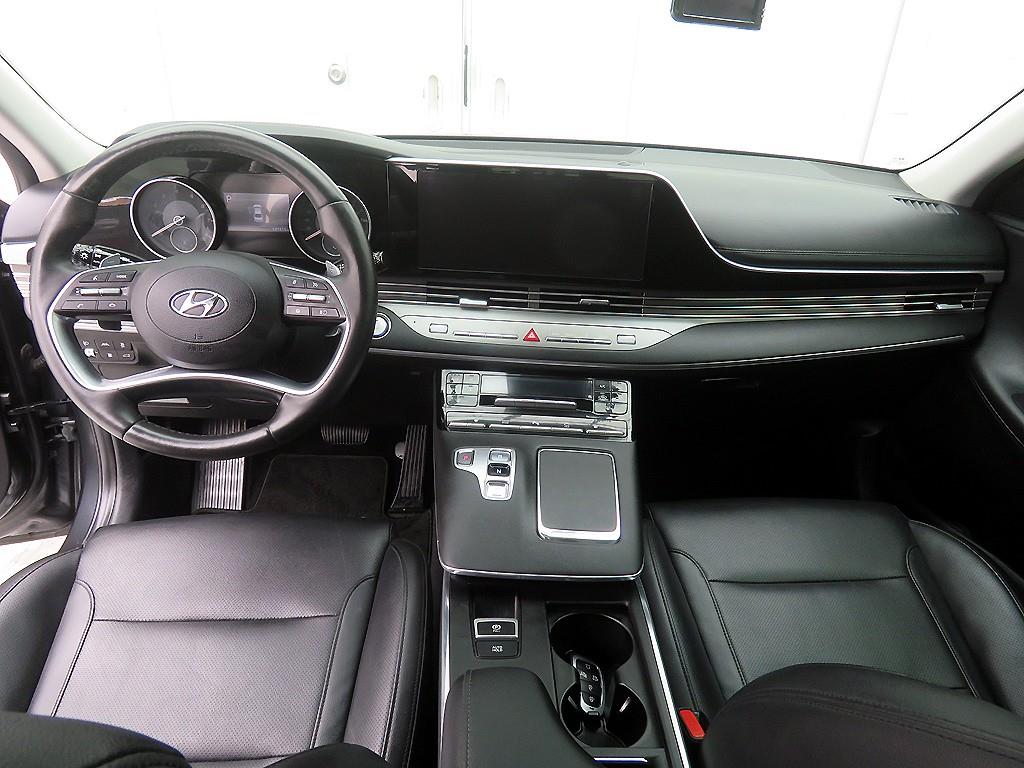 HYUNDAI Grandeur - Vista 7