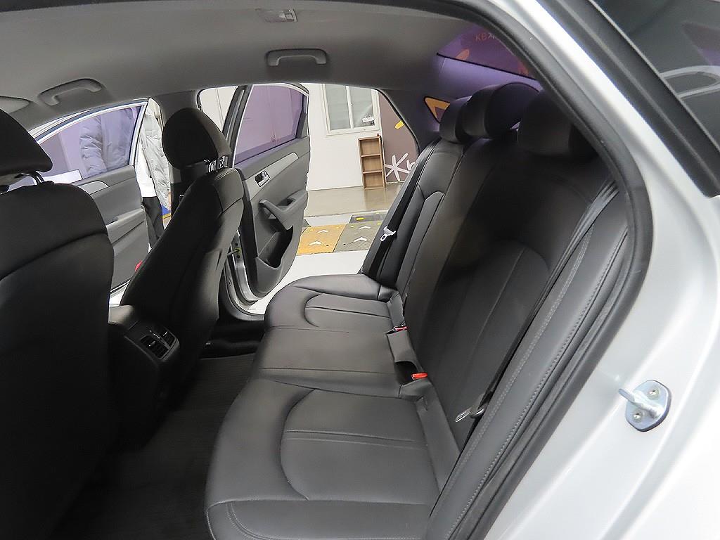 HYUNDAI Sonata 2017 Gris - Importación desde Corea - HF Imports Iquique - Foto 9
