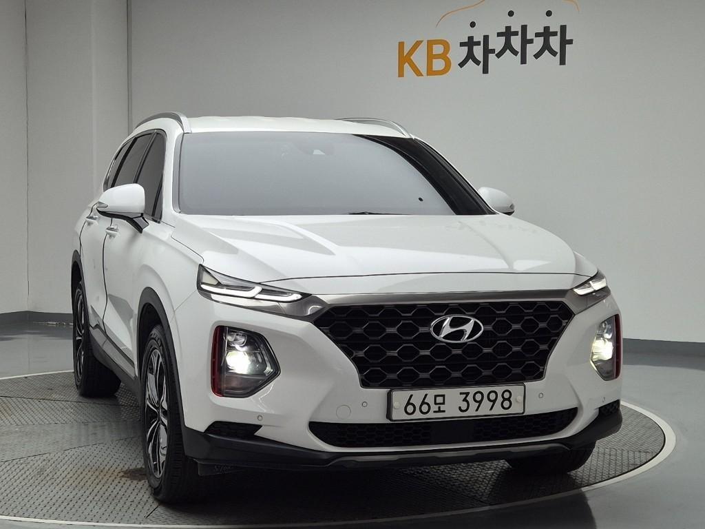 HYUNDAI Santa Fe - Vista 4