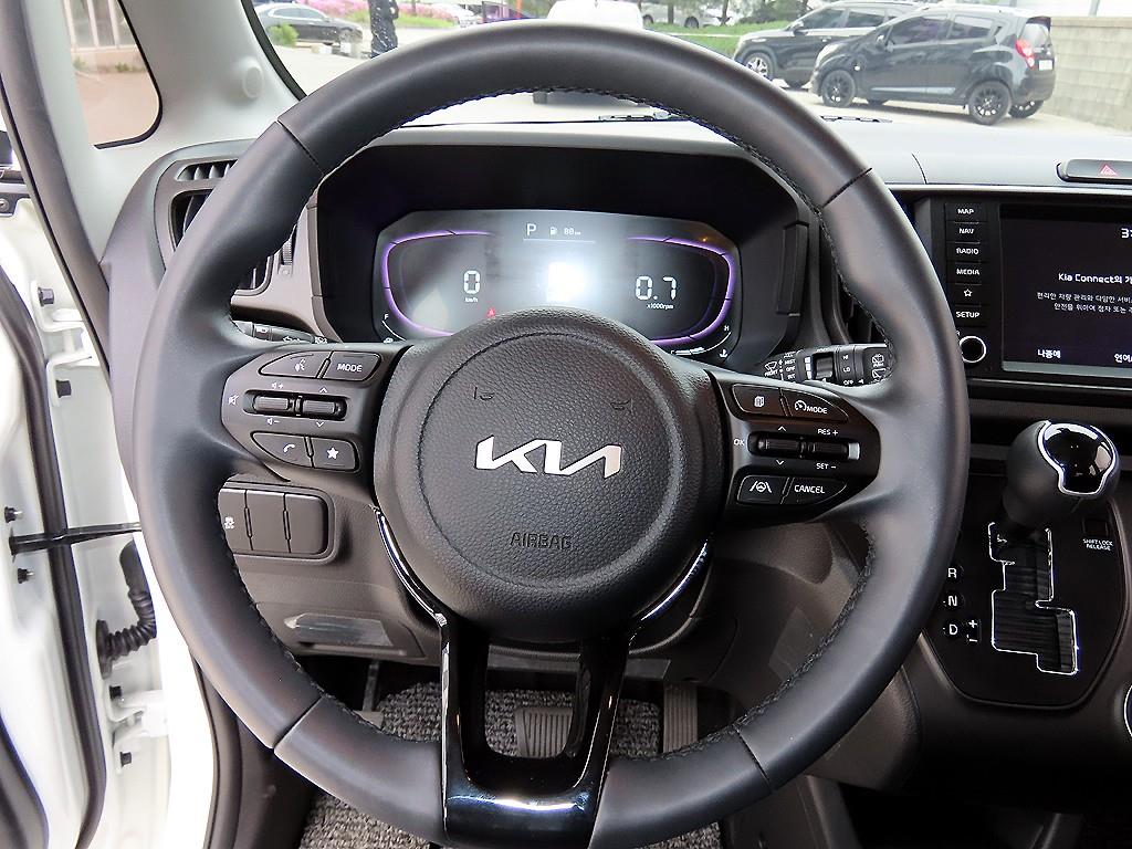 KIA Ray - Vista 8