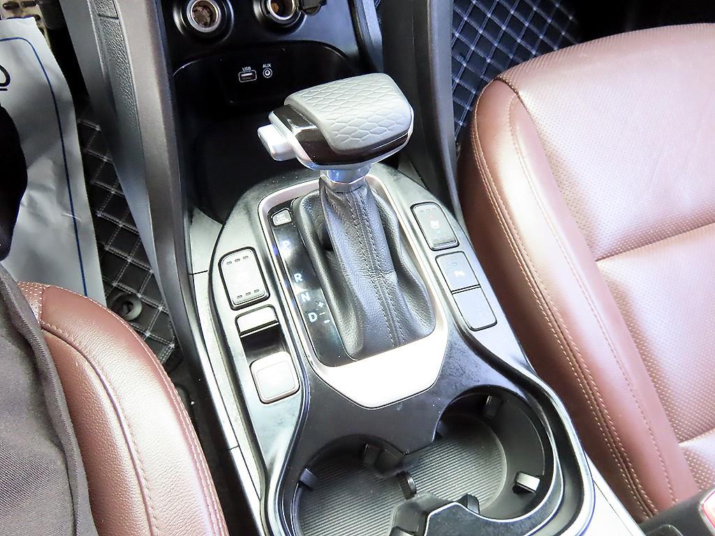 HYUNDAI Santa Fe - Vista 10