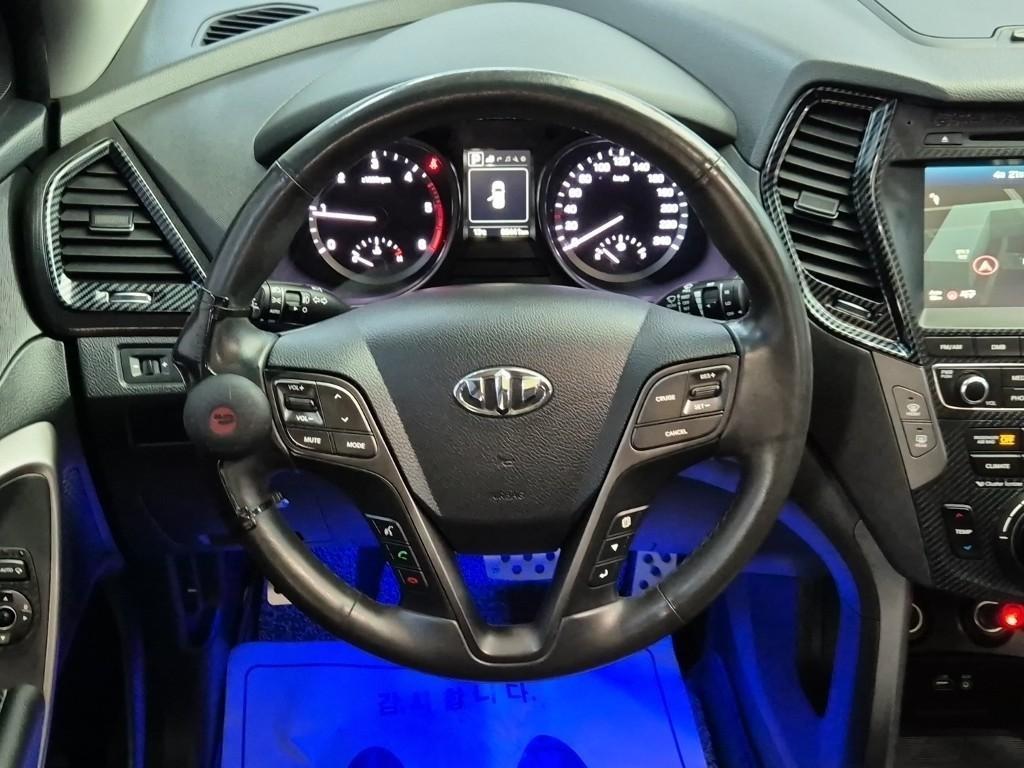 HYUNDAI Santa Fe - Vista 9