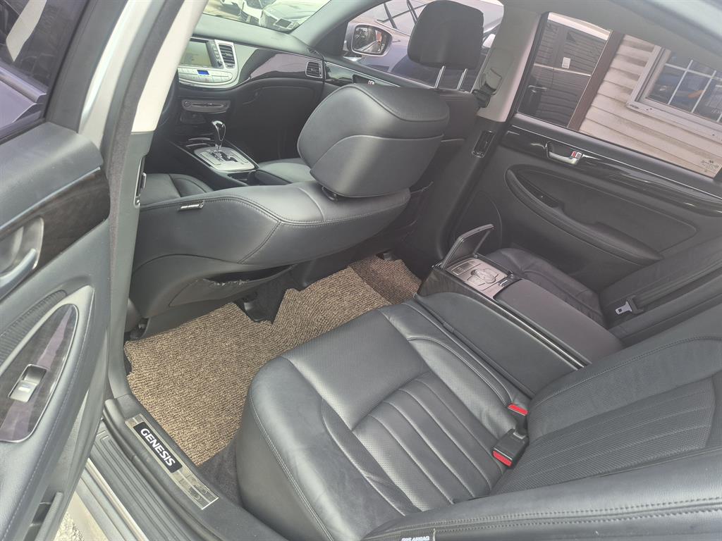 HYUNDAI Genesis 2012 Gris - Importación desde Corea - HF Imports Iquique - Foto 15