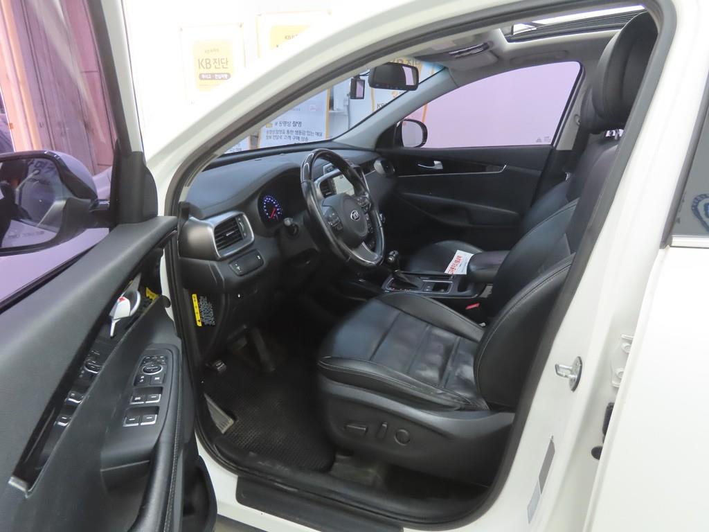 KIA Sorento - Vista 5