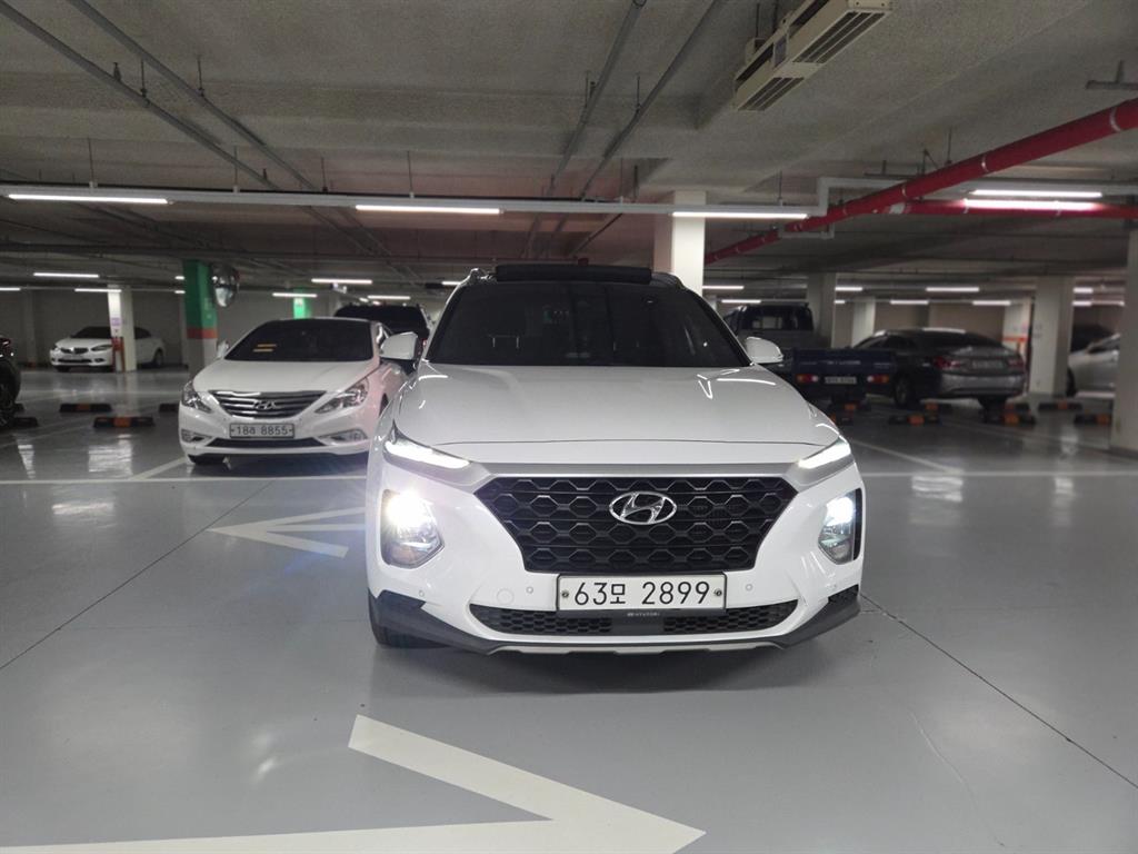 HYUNDAI Santa Fe 2019 Blanco - Importación desde Corea - HF Imports Iquique - Foto 1