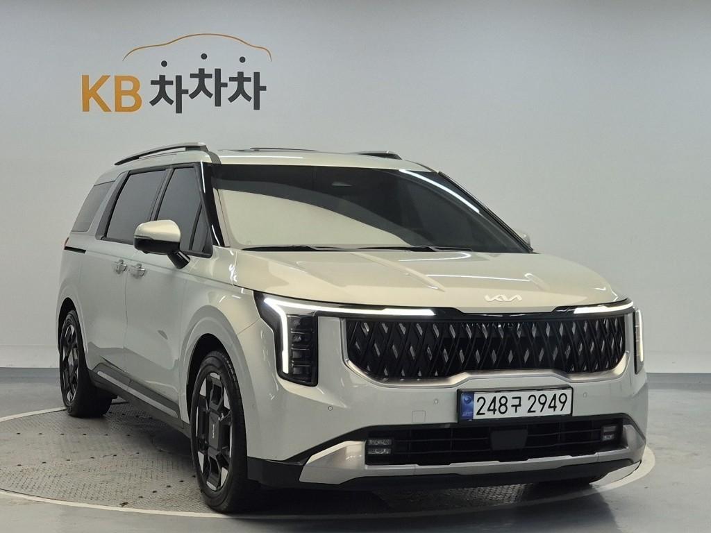 KIA Carnival - Vista 2