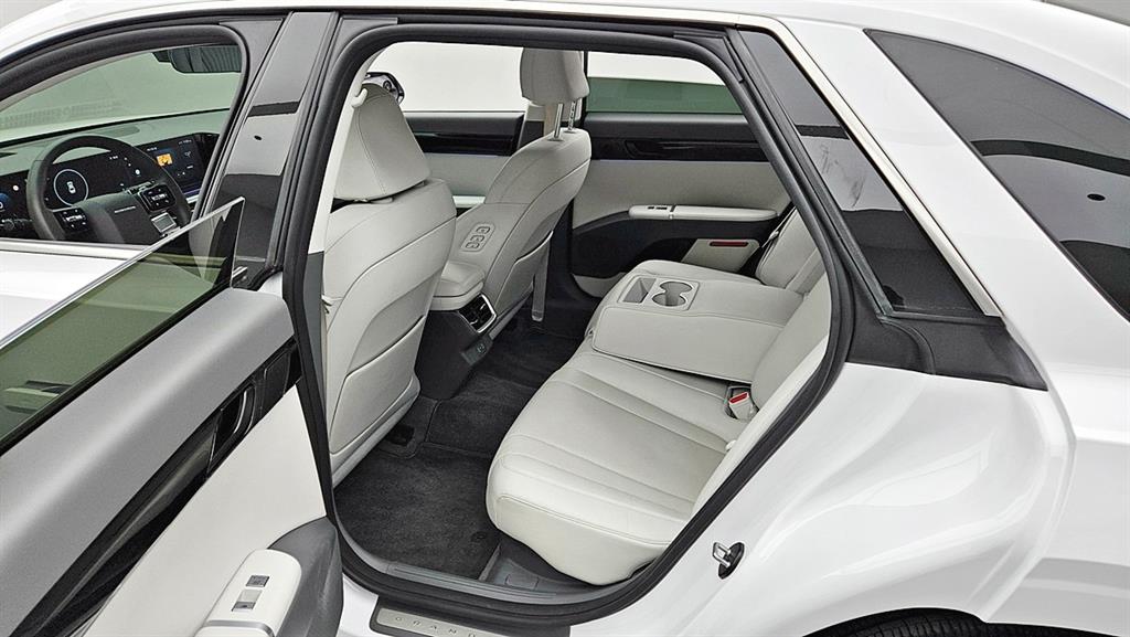 HYUNDAI Grandeur 2023 Blanco - Importación desde Corea - HF Imports Iquique - Foto 15