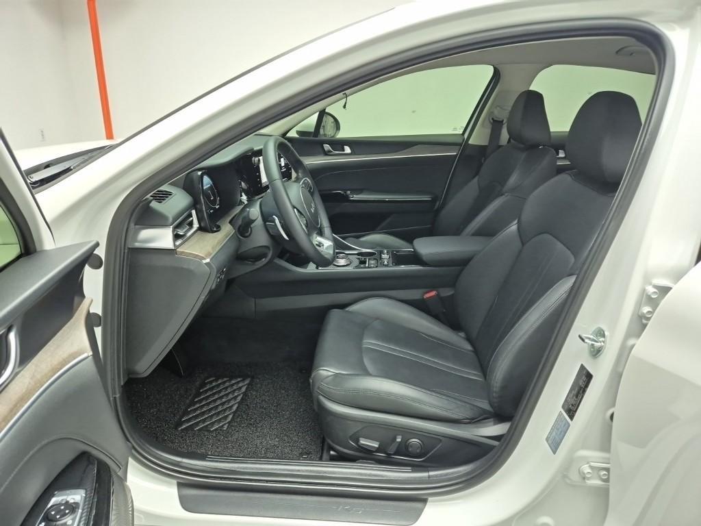 KIA K5 - Vista 9