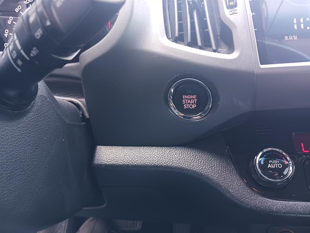 KIA Sportage - Vista 11