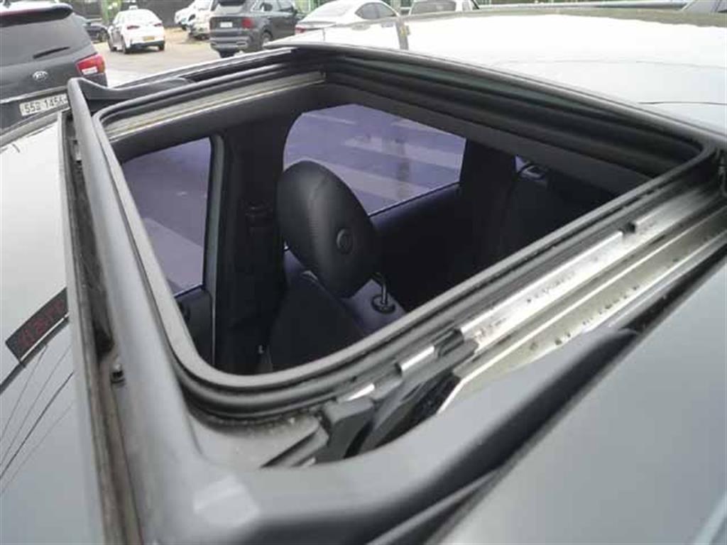 Mercedes Benz B Class (MY B) - Vista 6