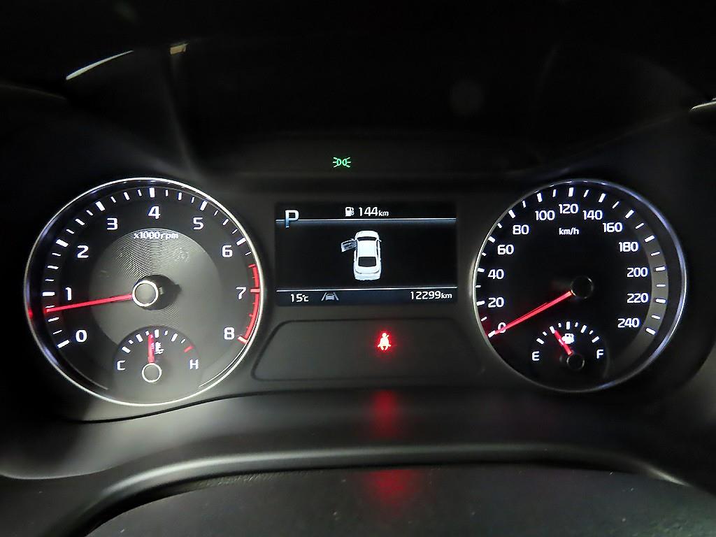 KIA K3 - Vista 8
