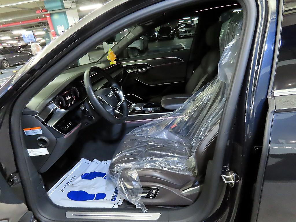 Audi A8 - Vista 6