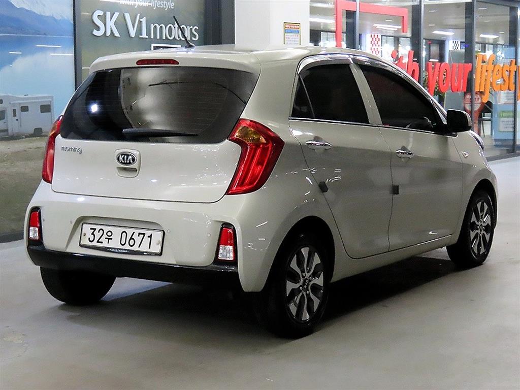 KIA Morning - Vista 4