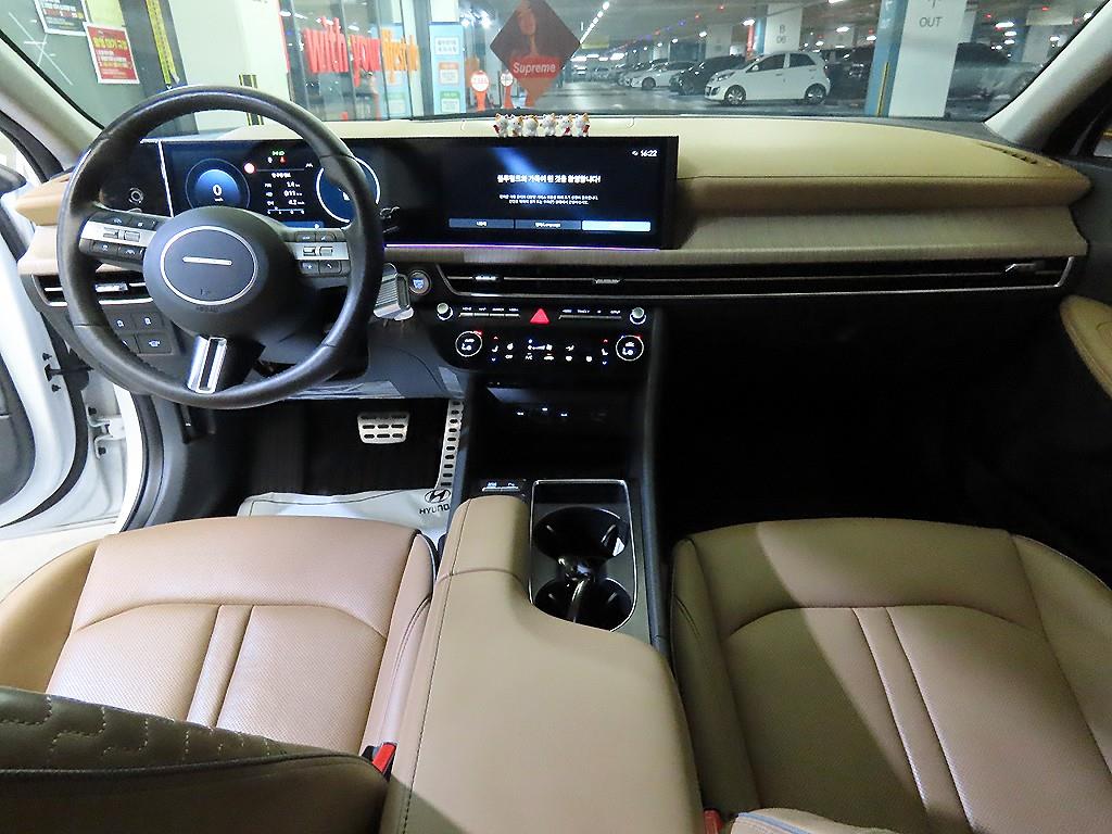 HYUNDAI Sonata - Vista 10