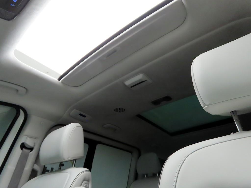 HYUNDAI Staria 2025 Blanco - Importación desde Corea - HF Imports Iquique - Foto 16