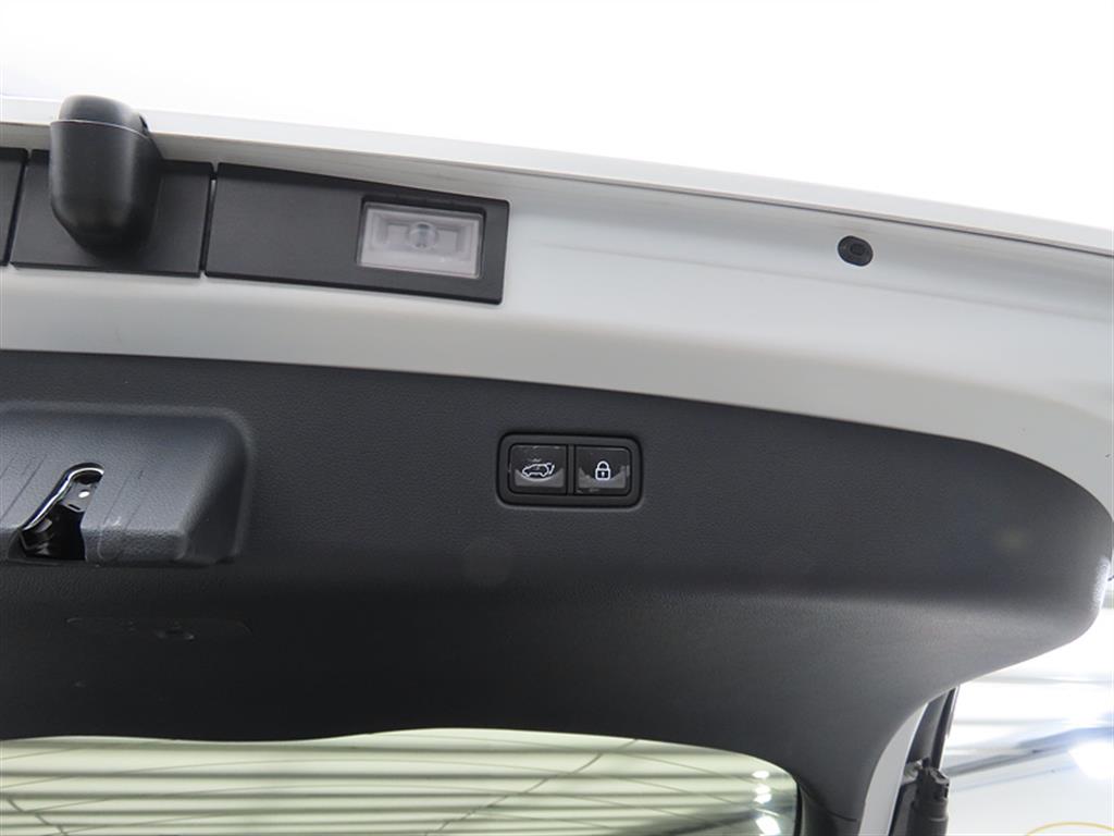 Genesis GV70 2021 Blanco - Importación desde Corea - HF Imports Iquique - Foto 17