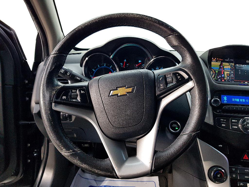 Chevrolet Cruise - Vista 12