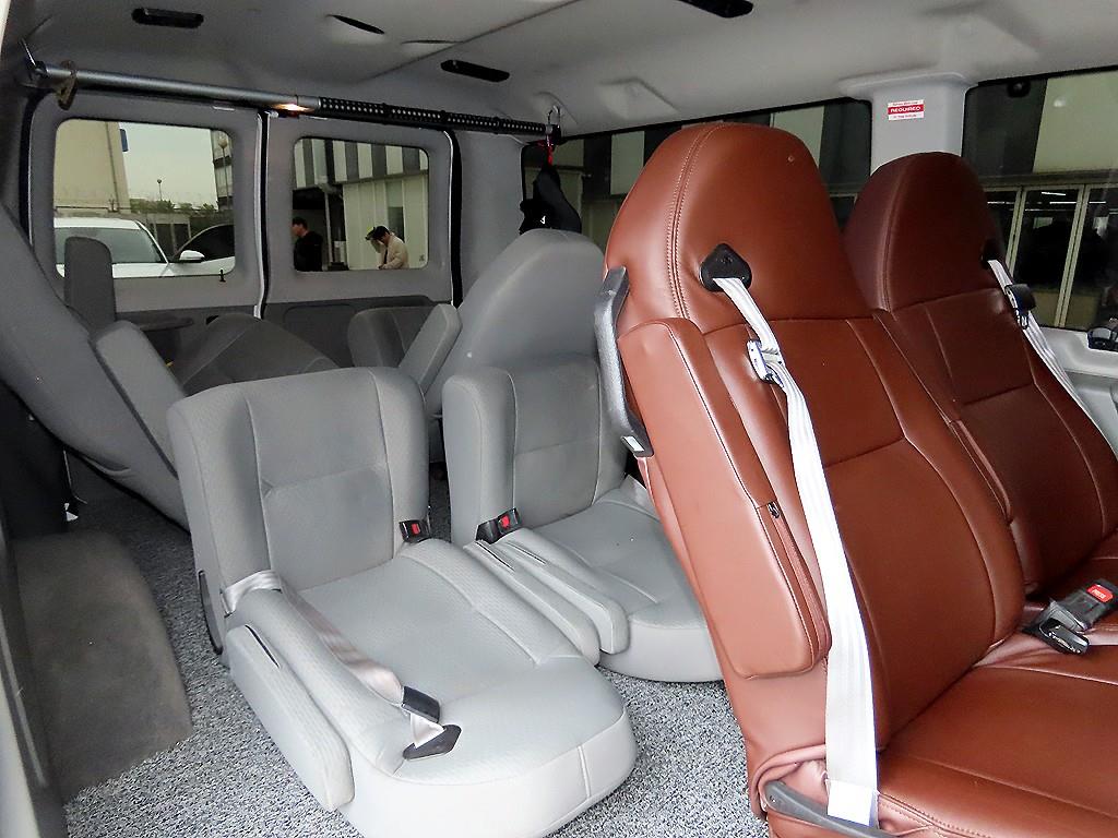 Ford E-Series - Vista 7
