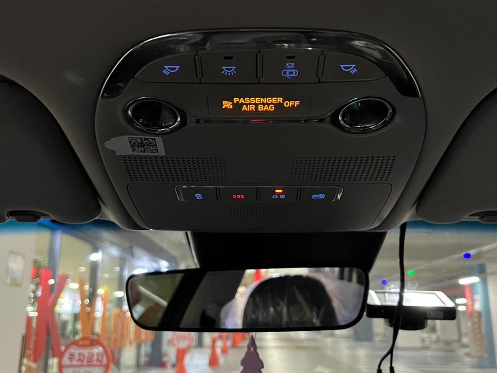 HYUNDAI Grandeur - Vista 7