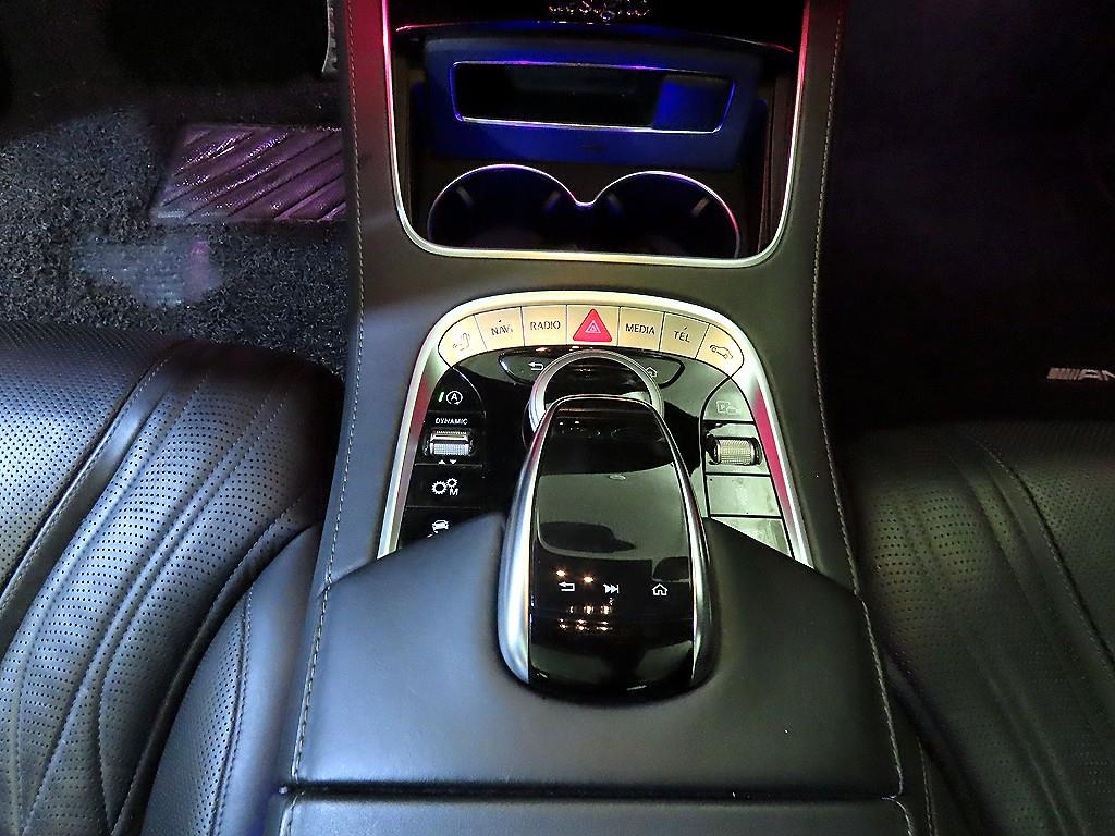 Mercedes Benz S Class - Vista 12