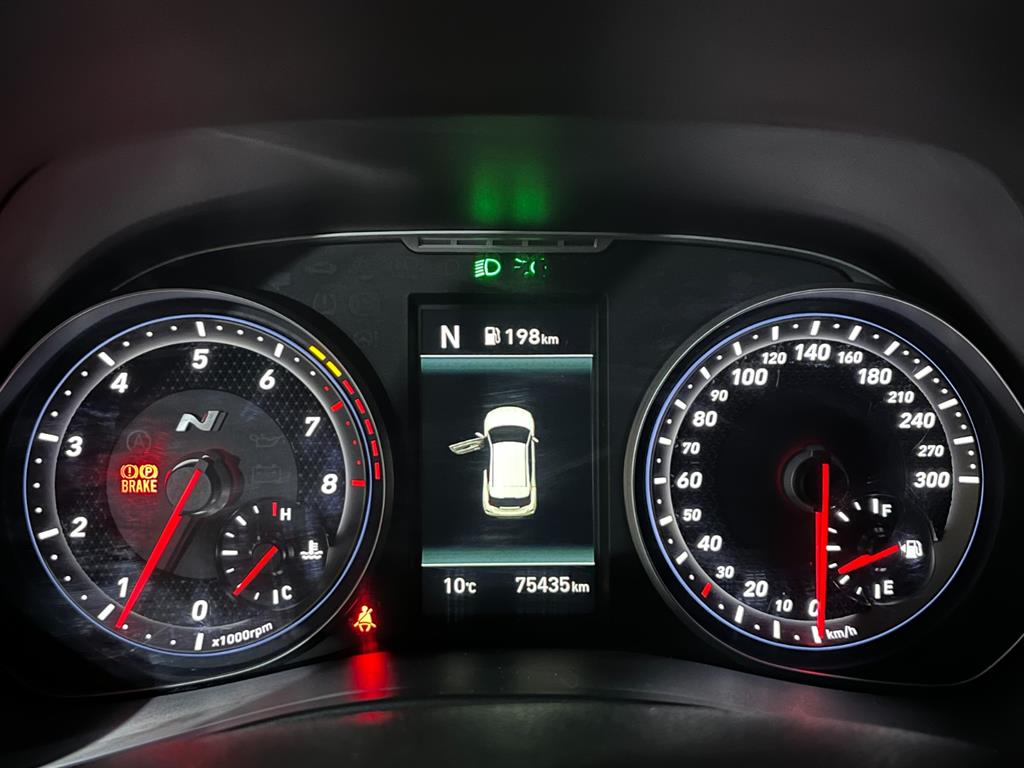 HYUNDAI Veloster 2019 Plateado - Importación desde Corea - HF Imports Iquique - Foto 14