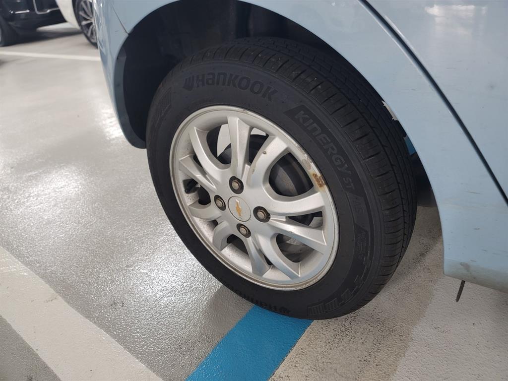 Chevrolet Spark - Vista 12