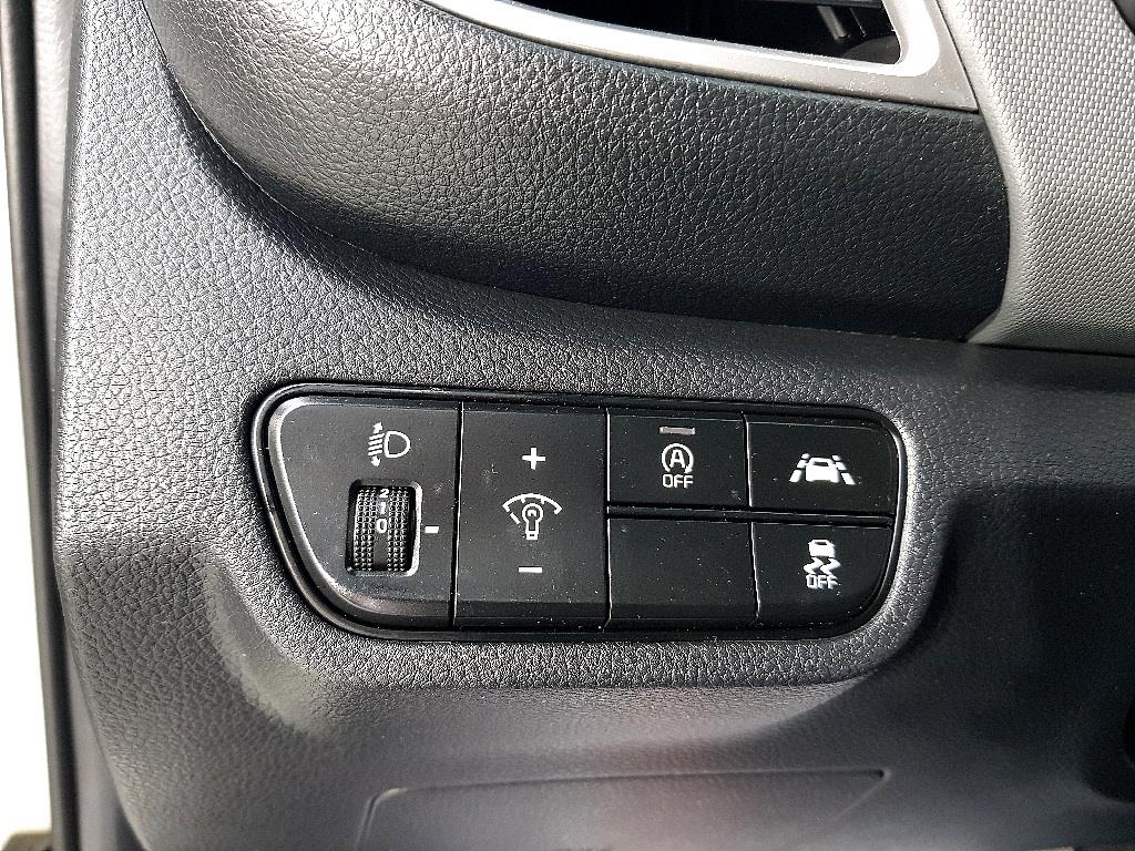 KIA Seltos - Vista 11