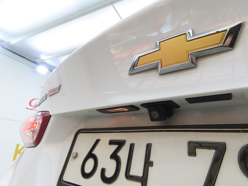 Chevrolet Malibu 2019 Blanco - Importación desde Corea - HF Imports Iquique - Foto 17