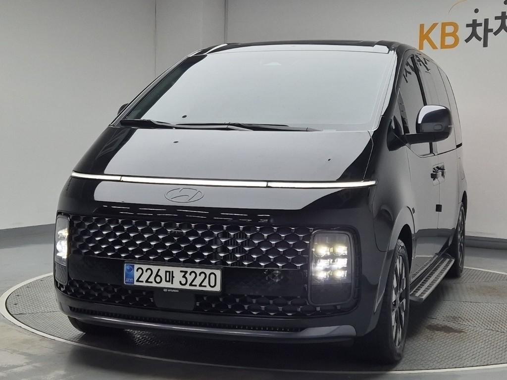 HYUNDAI Staria 2025 Negro - Importación desde Corea - HF Imports Iquique - Foto 1