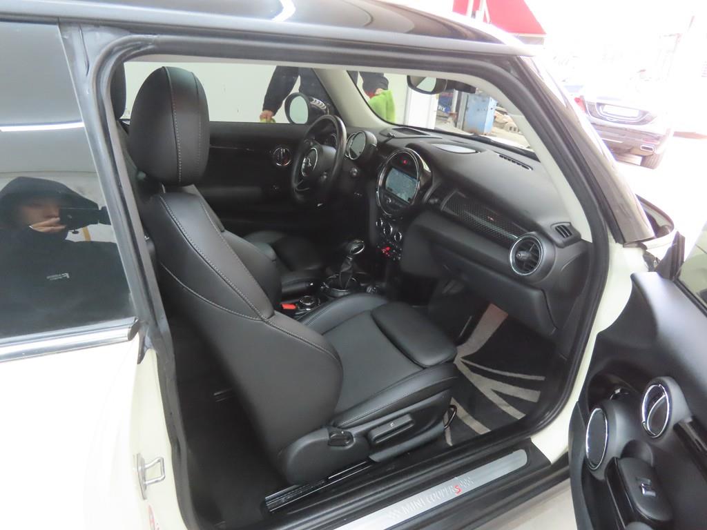 Mini Cooper - Vista 7