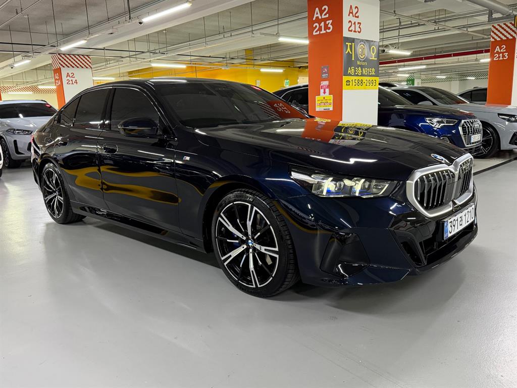 BMW 5 Series - Vista 2