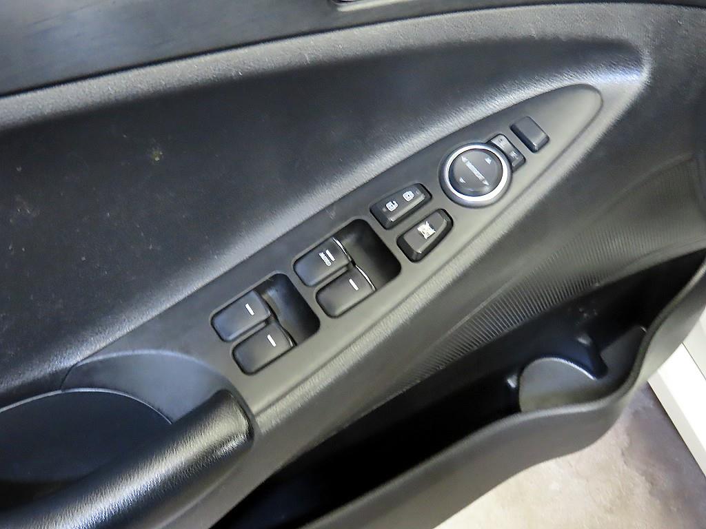 HYUNDAI Sonata 2013 Blanco - Importación desde Corea - HF Imports Iquique - Foto 13