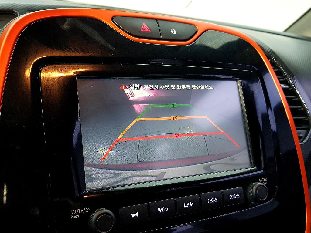 SAMSUNG QM3 - Vista 12