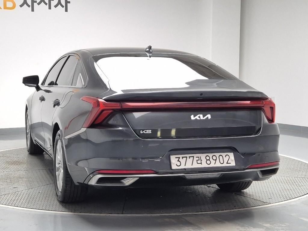KIA K8 - Vista 2