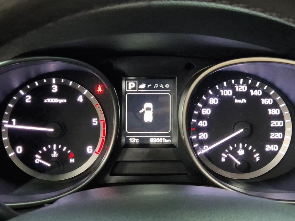 HYUNDAI Santa Fe - Vista 6