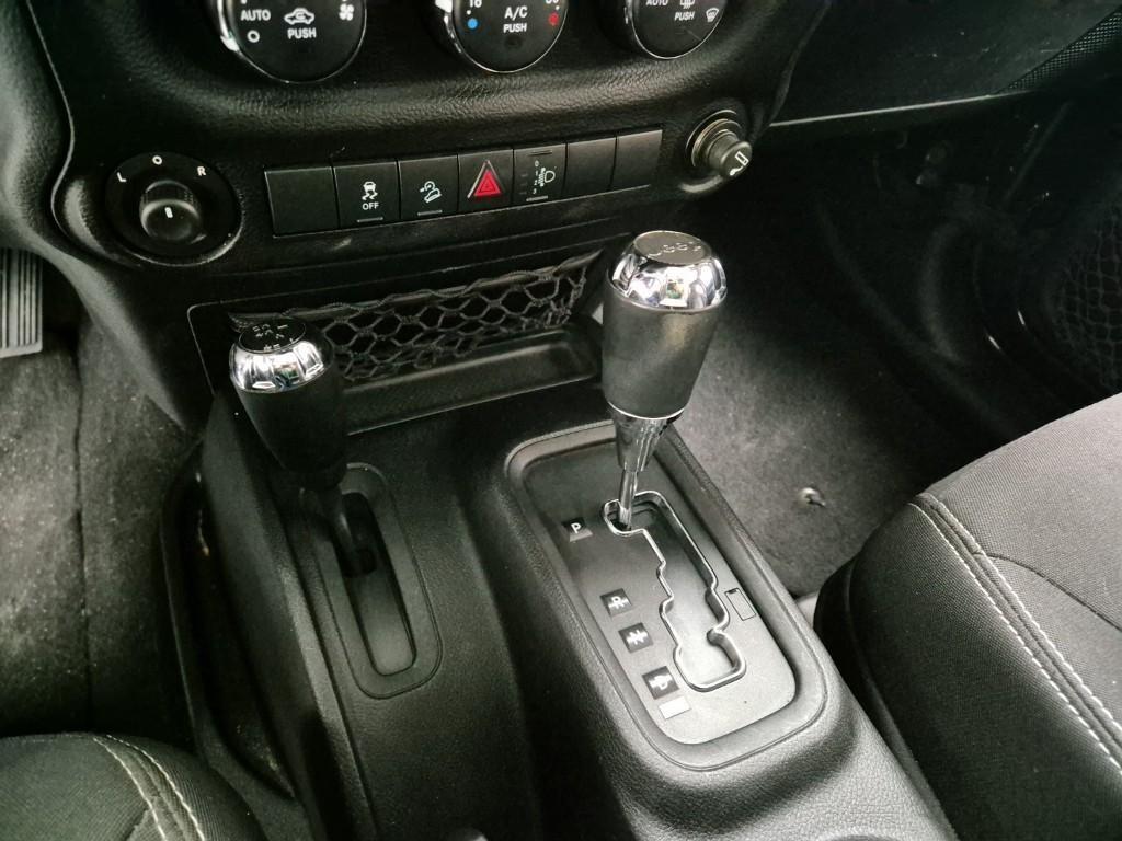 Jeep Wrangler - Vista 11
