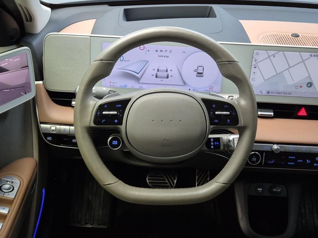 HYUNDAI Ioniq 5 - Vista 9