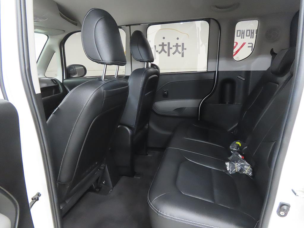 KIA Ray - Vista 6