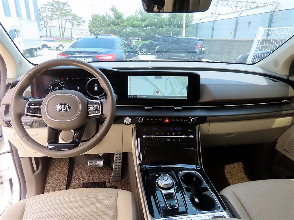 KIA Carnival - Vista 7