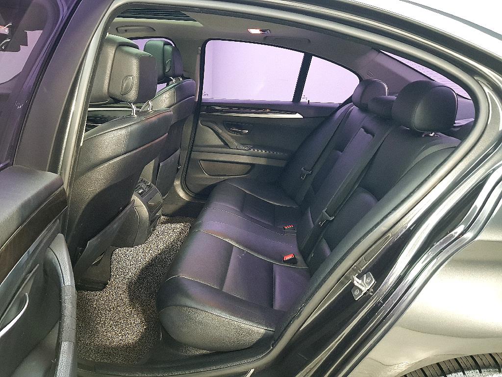 BMW 5 Series - Vista 9