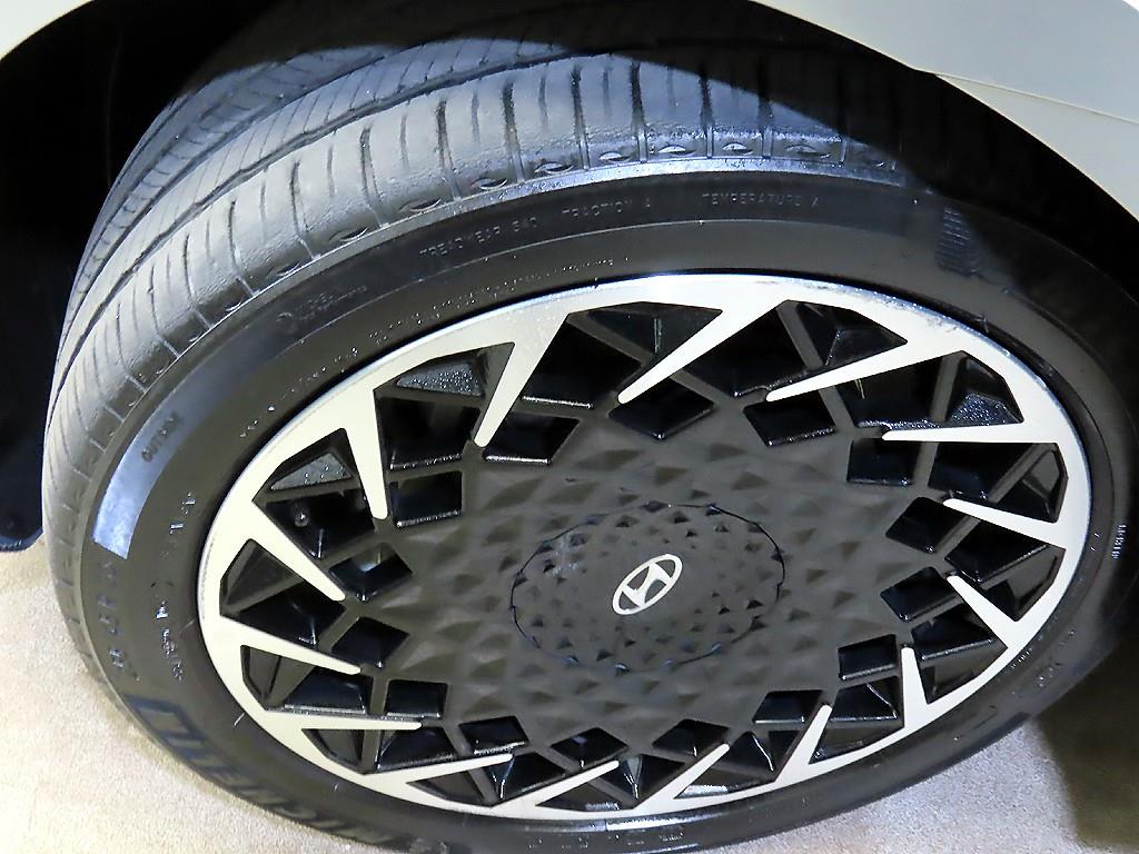 HYUNDAI Ioniq 5 2022 Negro - Importación desde Corea - HF Imports Iquique - Foto 20