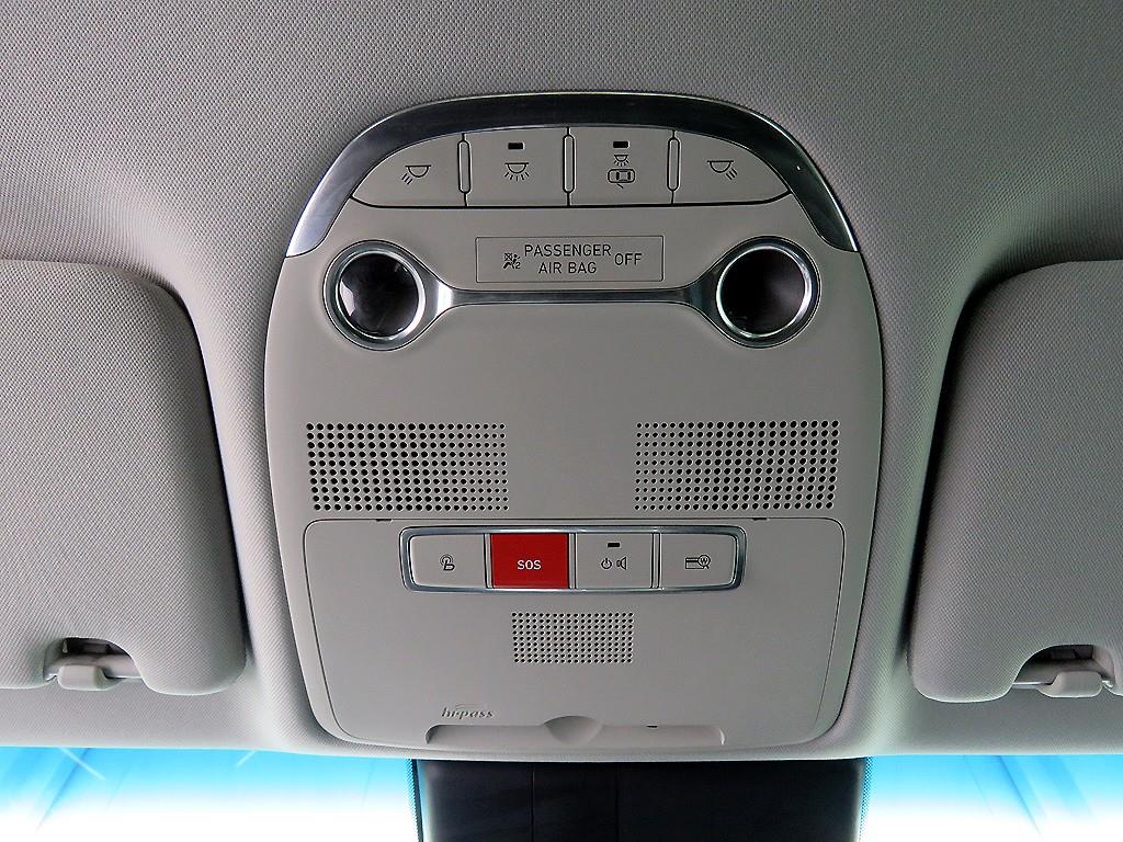 HYUNDAI Grandeur - Vista 12