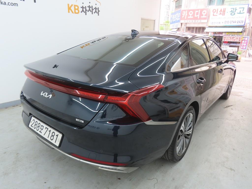 KIA K8 - Vista 3