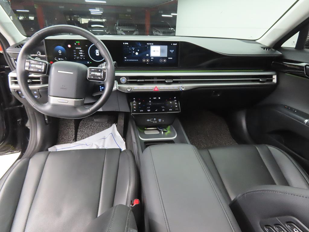 HYUNDAI Grandeur - Vista 7