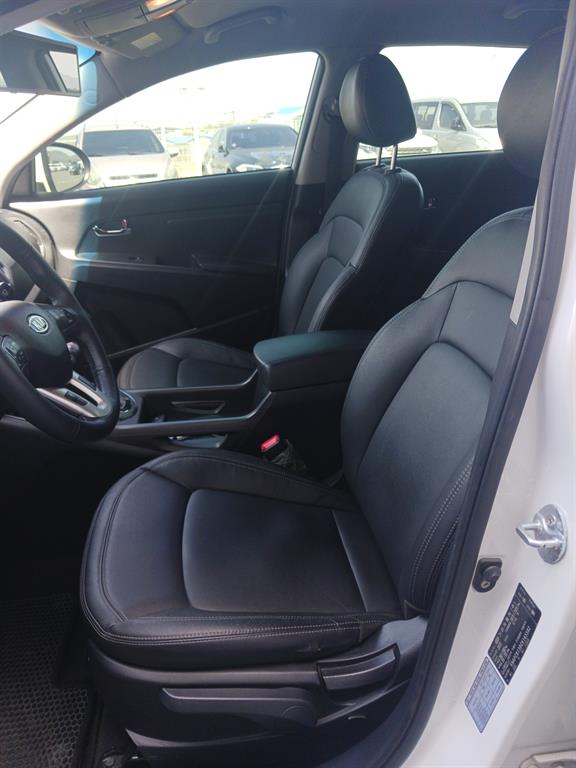 KIA Sportage 2012 Blanco - Importación desde Corea - HF Imports Iquique - Foto 19