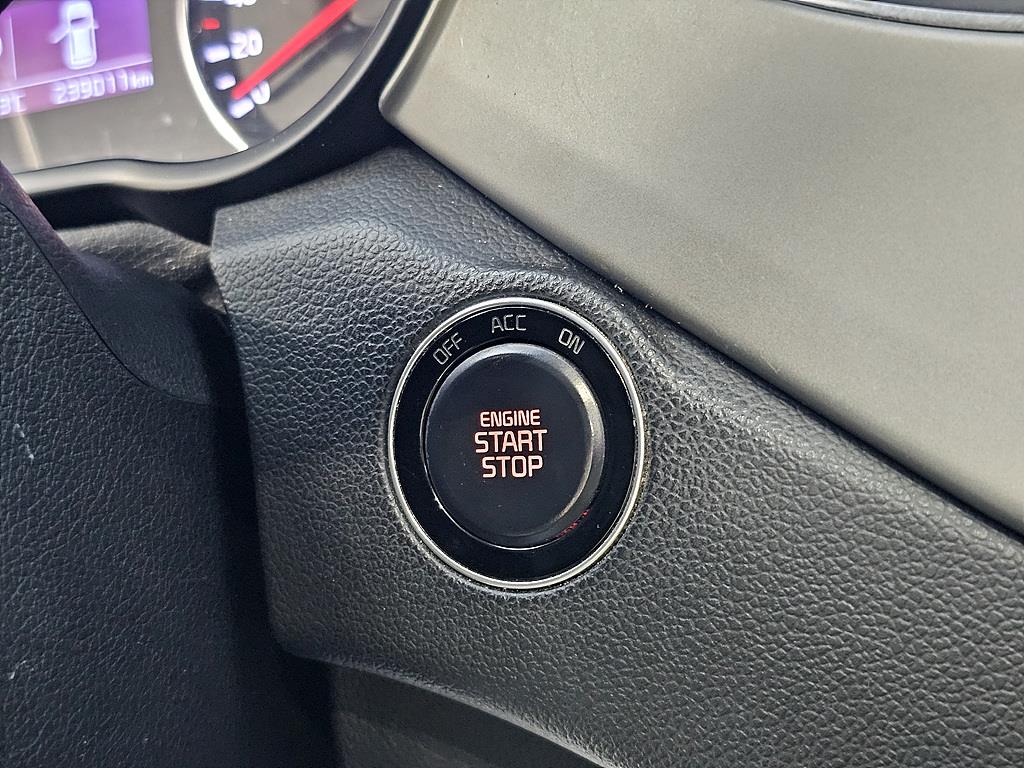 KIA Carens 2014 Blanco - Importación desde Corea - HF Imports Iquique - Foto 14