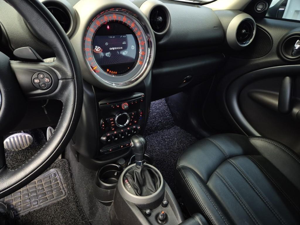 Mini Countryman - Vista 10