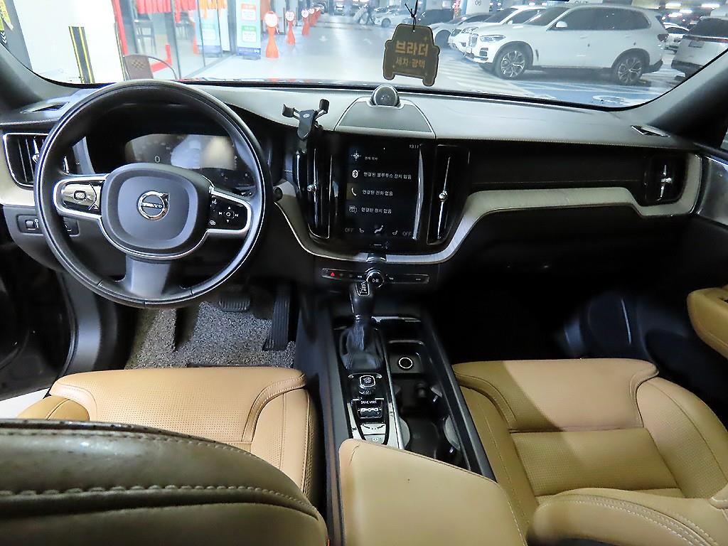 Volvo XC60 - Vista 10