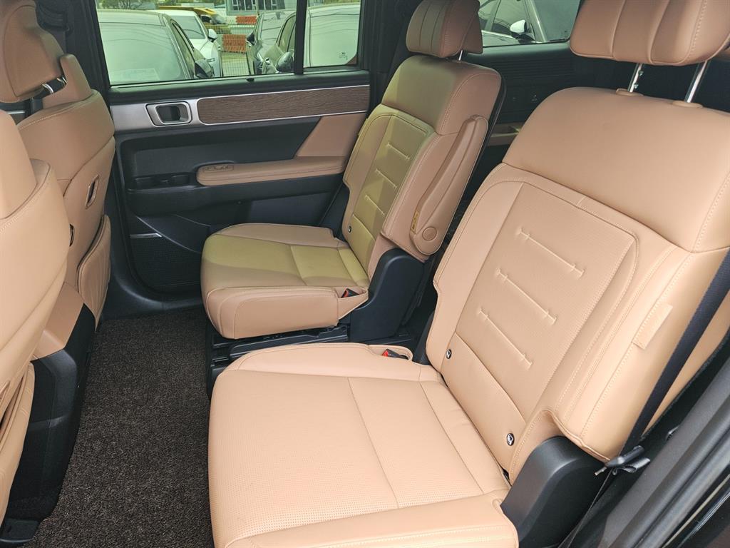 HYUNDAI Santa Fe - Vista 11